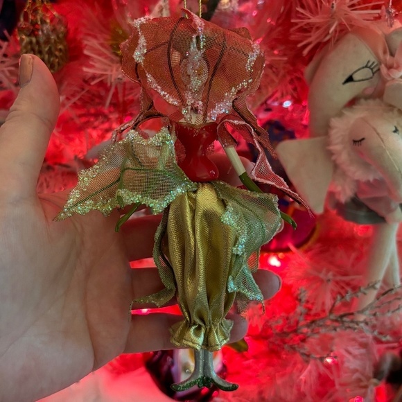 Vintage Russ Berrie Belles de Noel Ms Priscilla Poinsettia Christmas Ornament - Picture 5 of 5